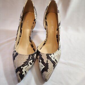 NINE WEST SIZE 7.5M FAUX SNAKESKIN PUMPS 3" HEEL, WORN ONCE IVORY BROWN TAN